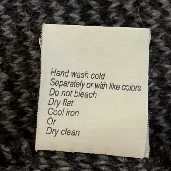 **3/$15 Women's Black Blazer - Picture 9 of 10